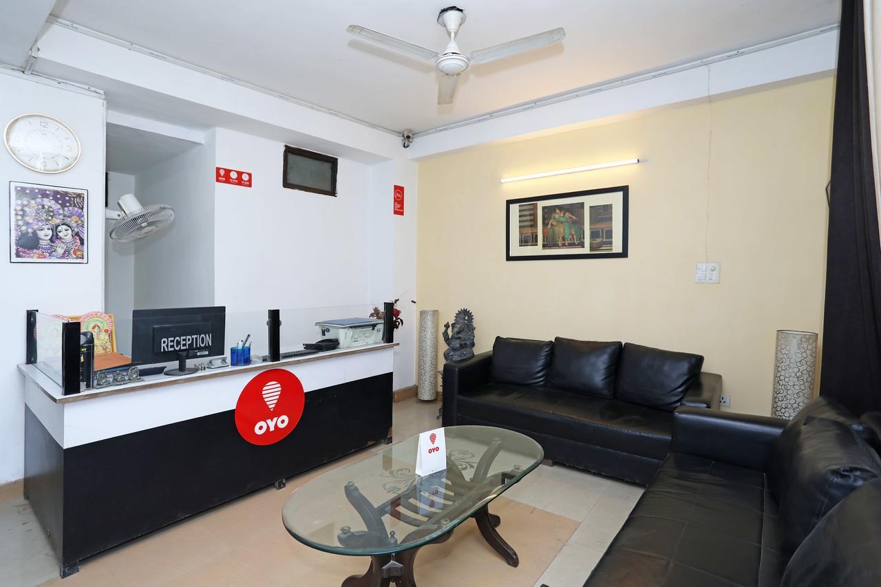 Oyo 11392 The Hotel Grand Hospitality Noida Exteriér fotografie